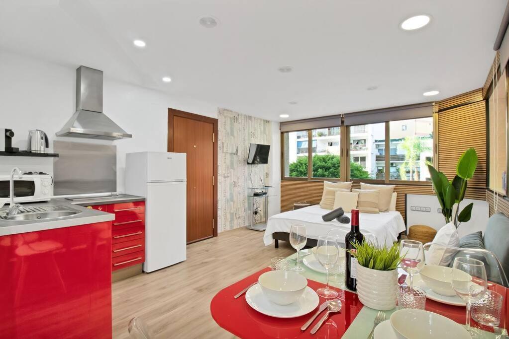 Estudio Con Encanto En Pleno Centro De - Ramon Y Cajal 17 2 D * Marbella